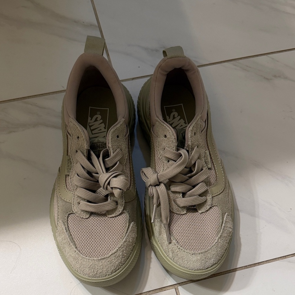 Vans Ultrarange Neo